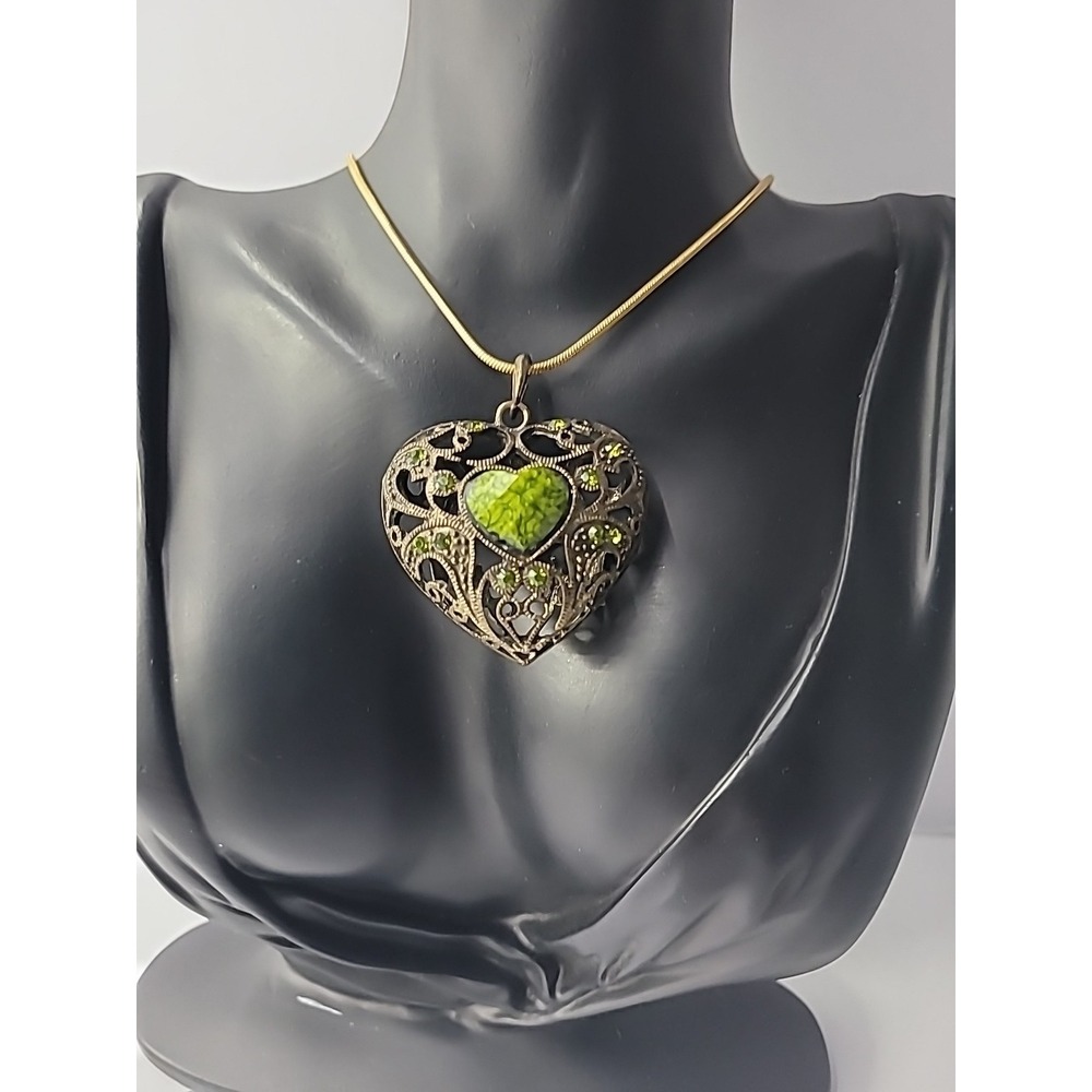 Vintage Filigree Heart Pendant Green Stone Gothic Victorian Style Gold Tone